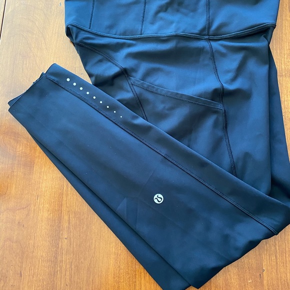 lululemon athletica Pants - Lululemon NWT fast and free black pant size 8